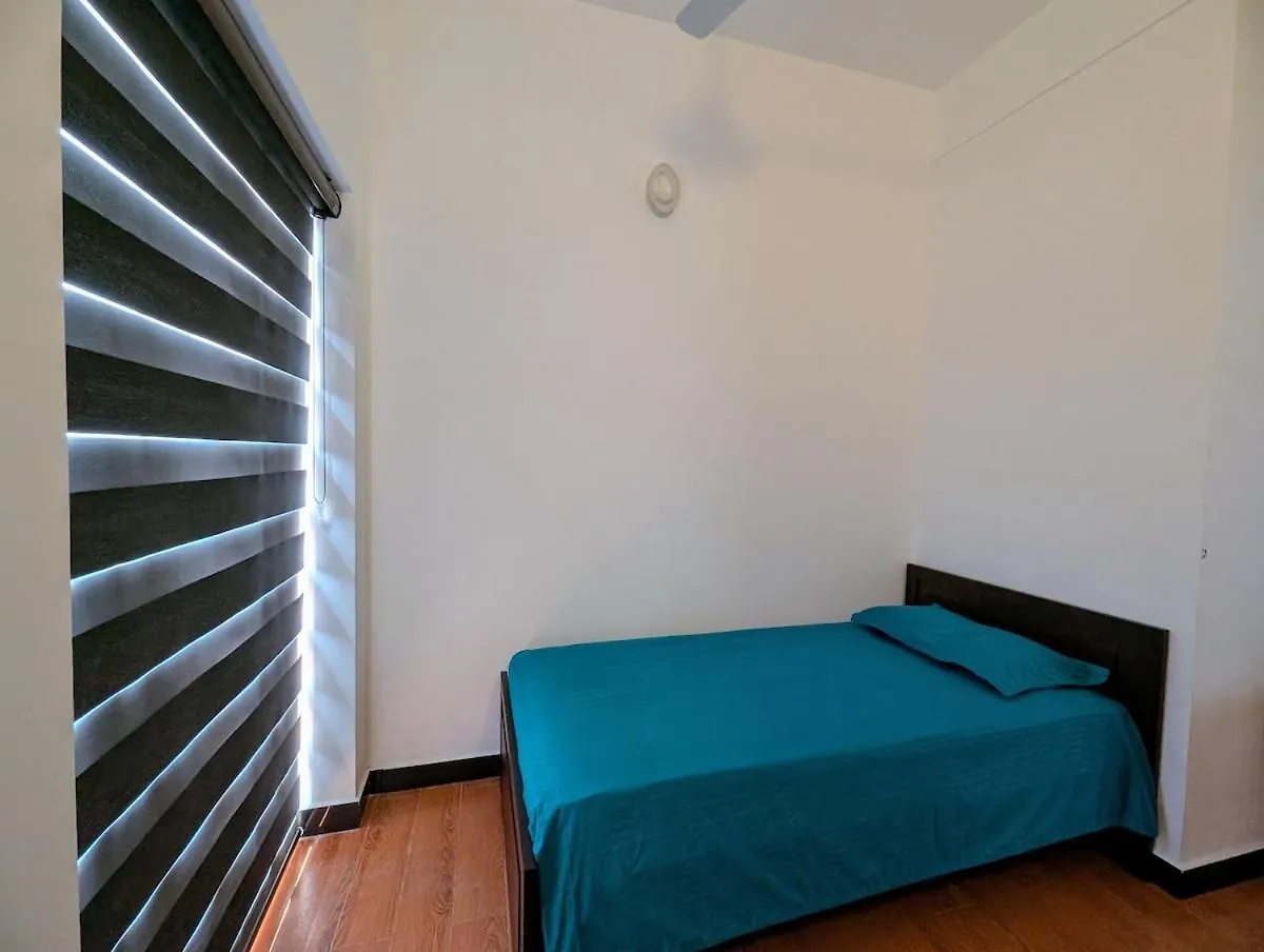 Apartment Luxury Urban Living 3Br 360Rooftop Pool & Gym Negombo