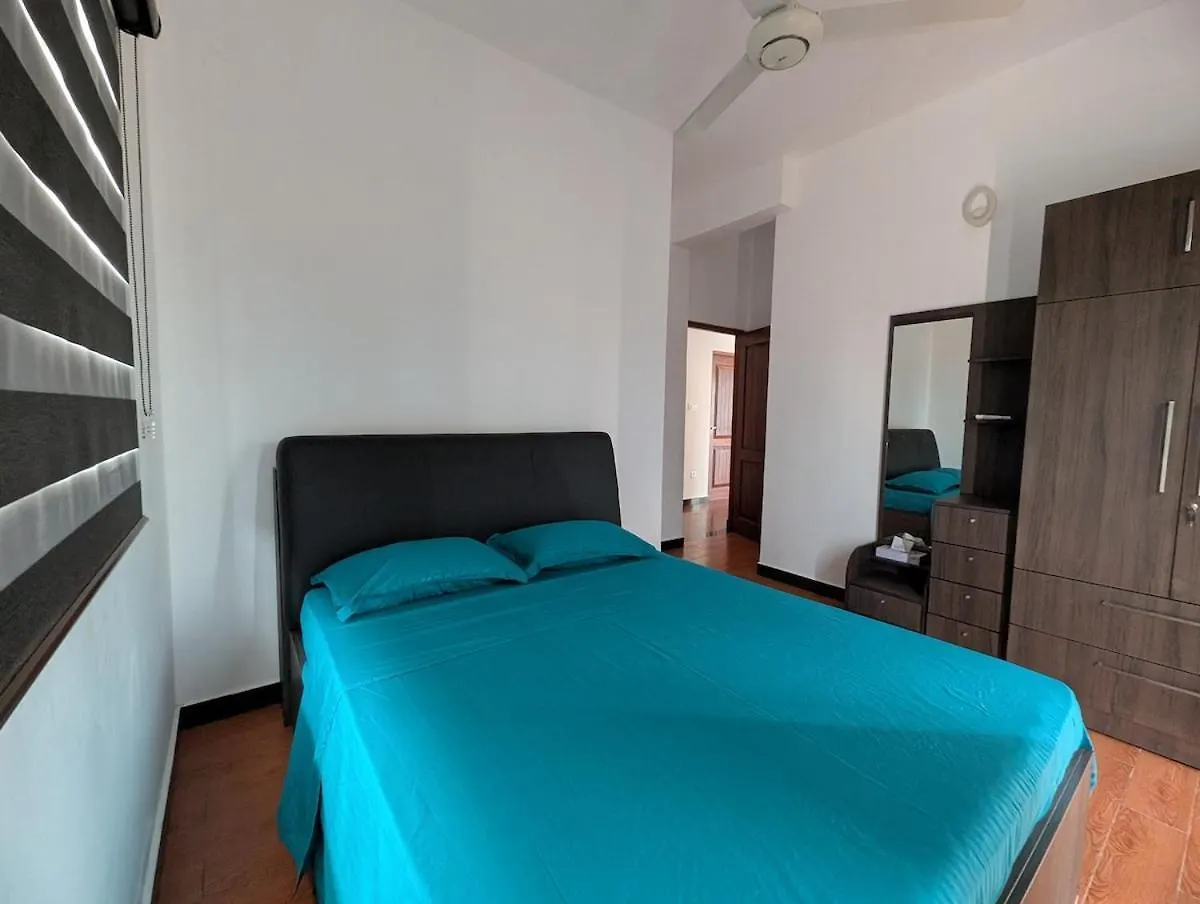 Luxury Urban Living 3Br 360Rooftop Pool & Gym Negombo Apartment