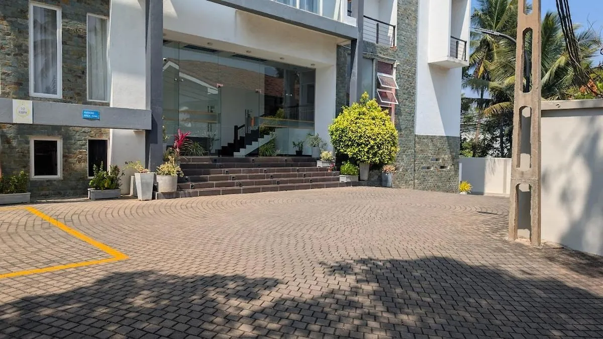Apartment Luxury Urban Living 3Br 360Rooftop Pool & Gym Negombo