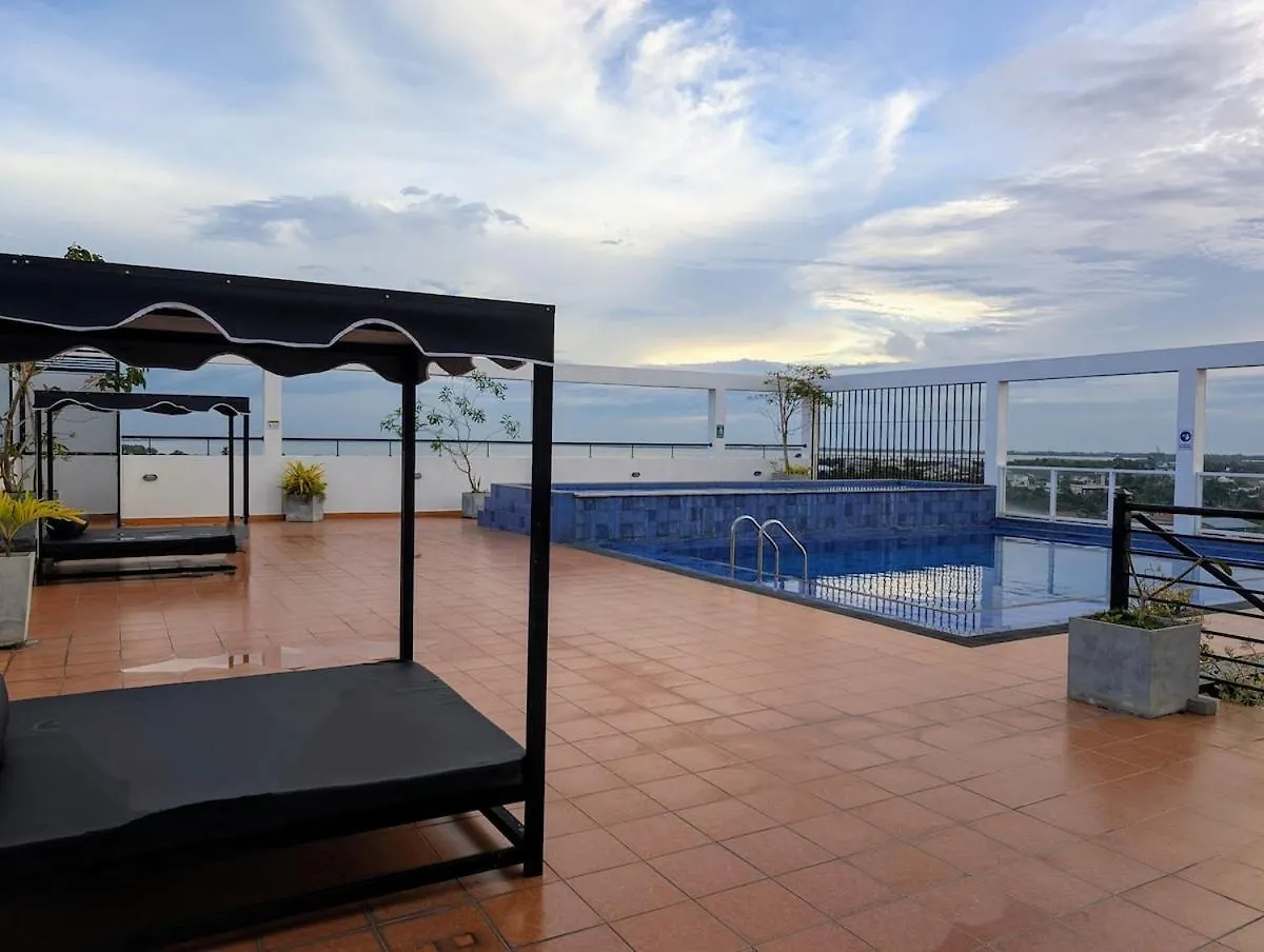 Luxury Urban Living 3Br 360Rooftop Pool & Gym Negombo Sri Lanka