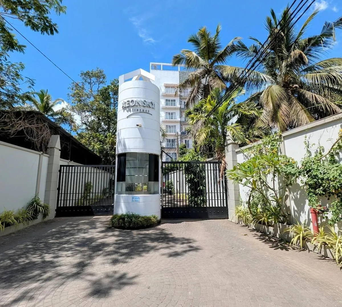 Apartment Luxury Urban Living 3Br 360Rooftop Pool & Gym Negombo